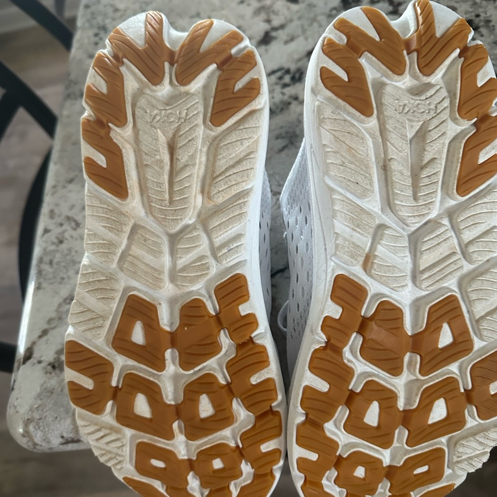 Hoka White Athletic Shoes - Picture 5 of 5